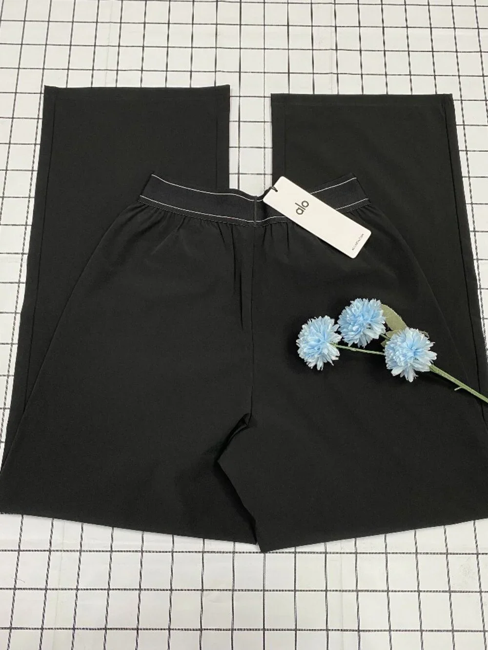 NWT🏷️ALO Yoga Suit Up Trouser Black Regular 30
